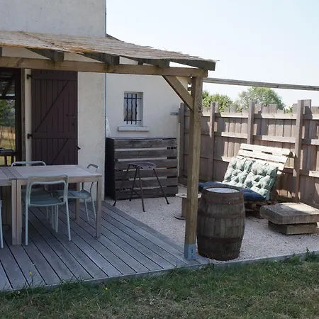 Oda ve Kahvaltı La Grange De Noelie